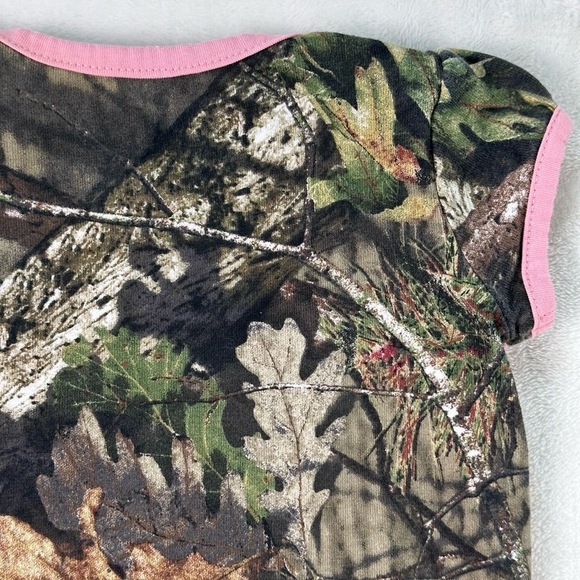 🌸3/$15🌸 CARHARTT Pink Mossy Oak Hunting Deer Camo Sleeve Baby Girls Bodysuit 6M - Picture 12 of 13
